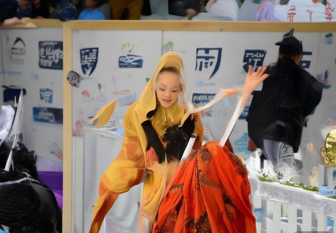 格雷米奥vs巴塞罗那：巅峰对决的技战术解析与赛后影响(图2)